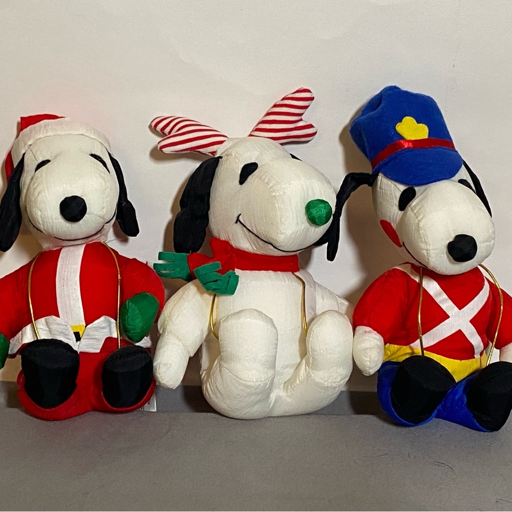 Peanuts Christmas Snoopy Plushies